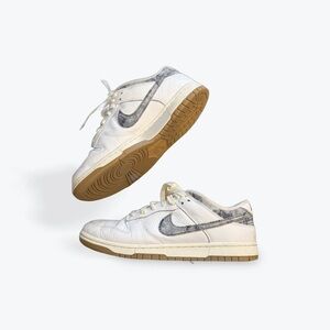 Nike Dunk Low White/Washed Denim Size 11 great condition